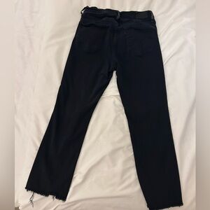 Levi’s black stretch 724 cropped raw edge size 29
